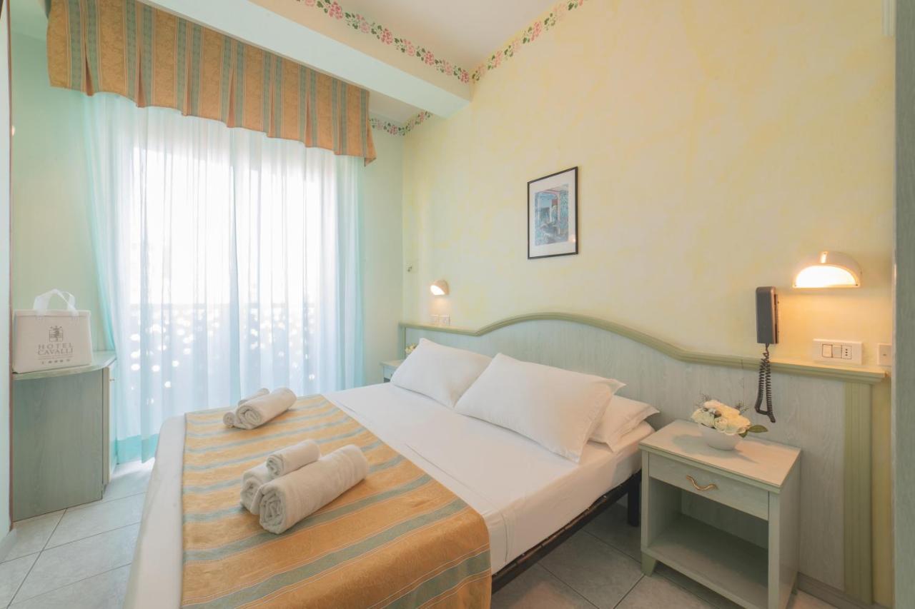 Hotel Cavalli Cattolica Exteriér fotografie